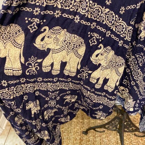 Earthbound Boho Lightweight Elephant Print wide Leg Harem Pants M - Picture 5 of 9